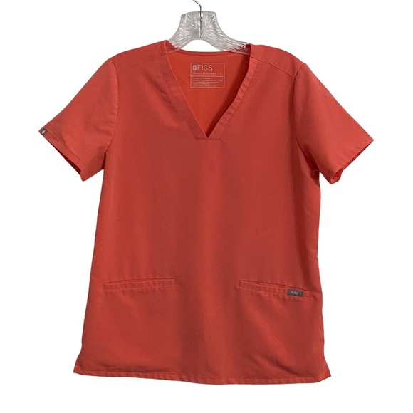 Figs Technical Collection Womans Hot Coral Scrubs Top Pockets Small - Picture 1 of 7
